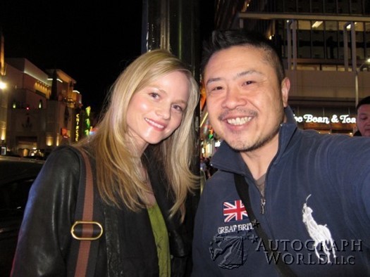 Lindsay  Pulsipher autograph