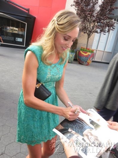 Lindsay Seim autograph