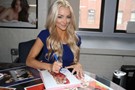 Lindsey Pelas signing proof