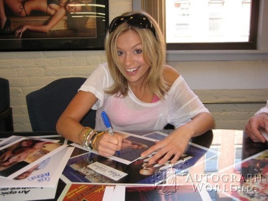 Lisa Madison autograph