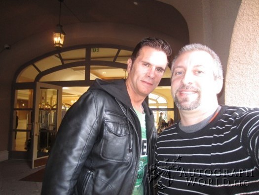 Lorenzo Lamas autograph