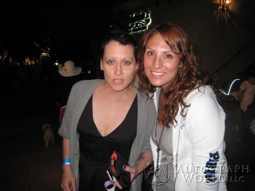 Lori Petty autograph