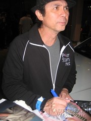 signing photo