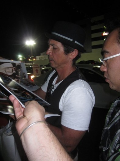 Lou Diamond Phillips autograph