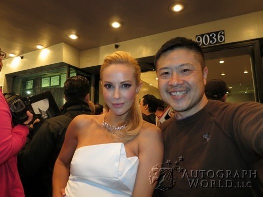 Louise Linton autograph