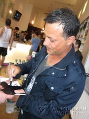 signing photo
