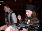 Madeline Carroll signing proof
