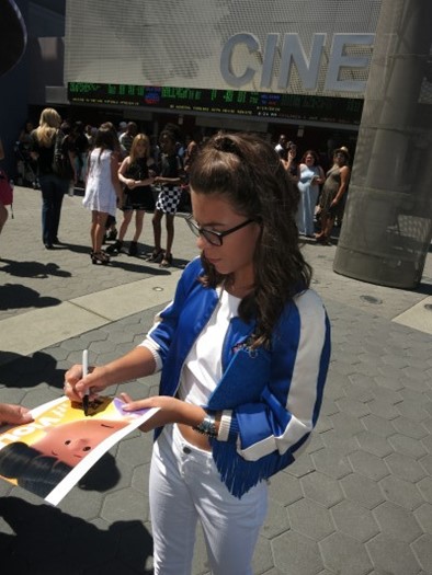 Madisyn Shipman autograph