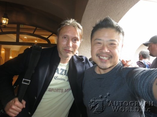 Mads Mikkelsen autograph