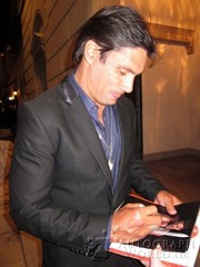 signing photo