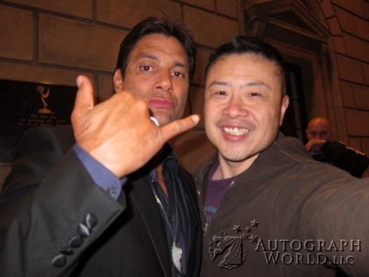 Manu Bennett autograph