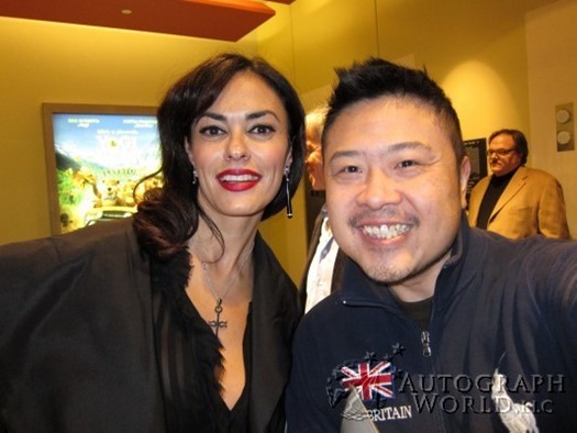 Maria Grazia Cucinotta autograph