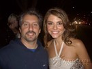 Maria Menounos signing proof