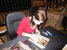 Mariana Klaveno signing proof