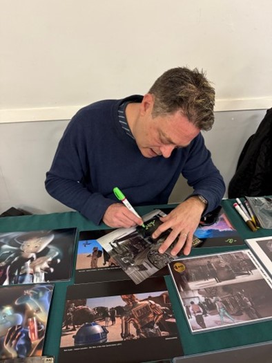 Mark Austin autograph