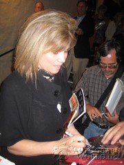 signing photo