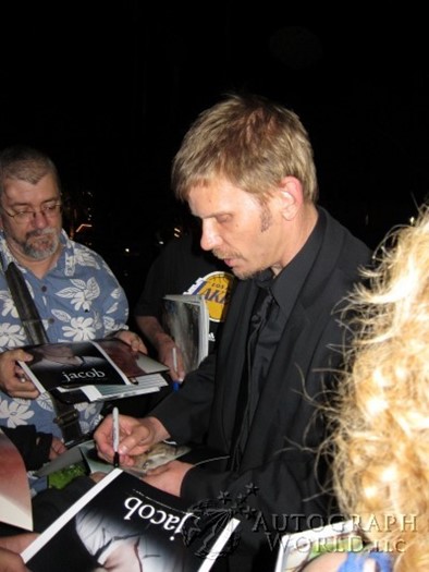 Mark Pellegrino autograph