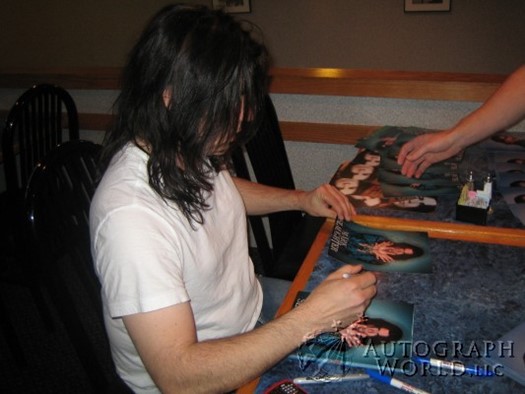 Mark Slaughter autograph