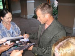 signing photo
