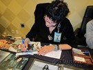 Martine Beswick signing proof