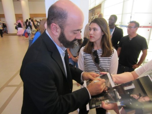 Matt Servitto autograph