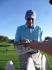 signing photo