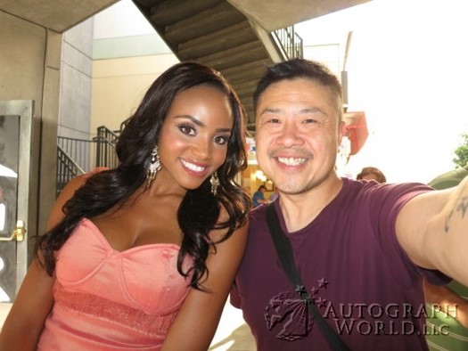 Meagan Tandy autograph
