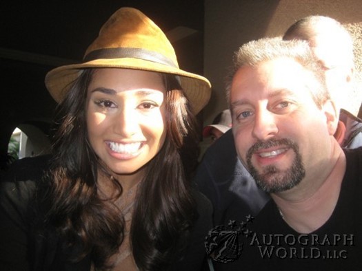 Meaghan Rath autograph