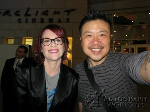 Megan Mullally autograph