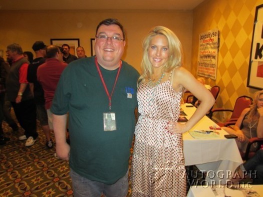 Mercedes McNab autograph