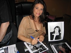 signing photo