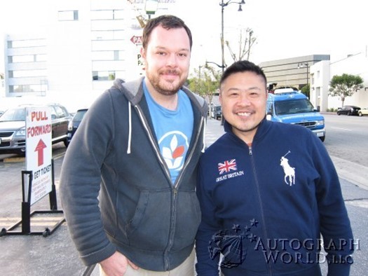 Michael Gladis autograph