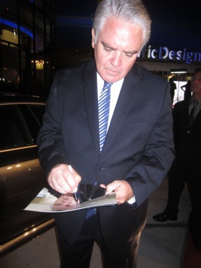Michael Harney autograph