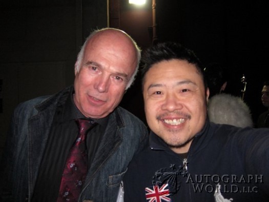 Michael Hogan autograph