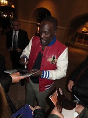 signing photo