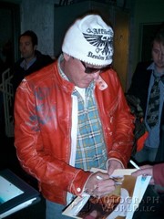 signing photo