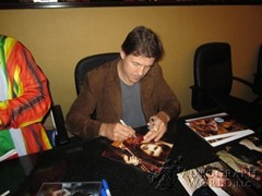 signing photo