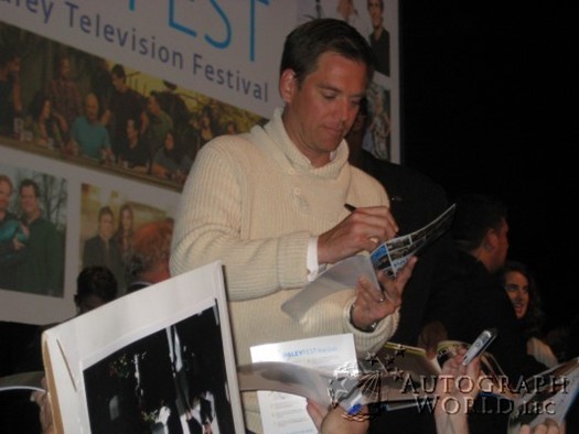 Michael Weatherly autograph