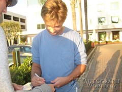 signing photo