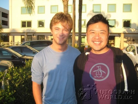 Michael Welch autograph