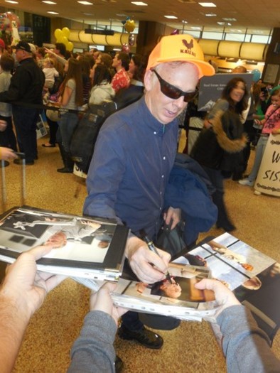 Mike White autograph