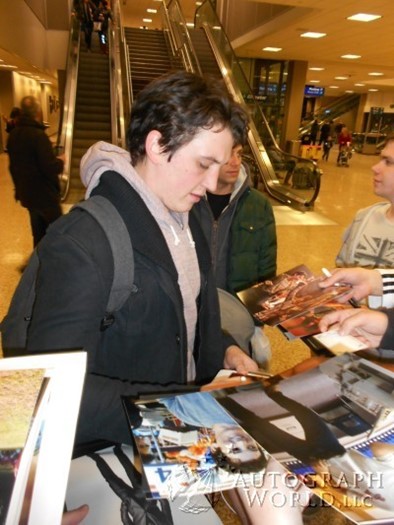 Miles Teller autograph