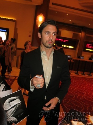 Milo Ventimiglia autograph