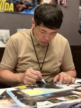 Mizuho Yoshida autograph