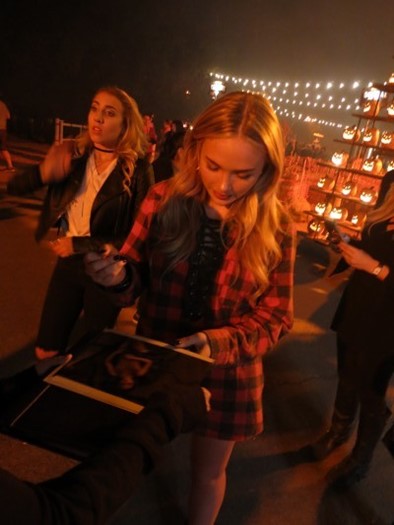 Natalie Alyn  Lind autograph