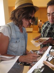 signing photo