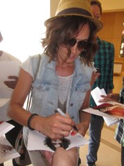 signing photo