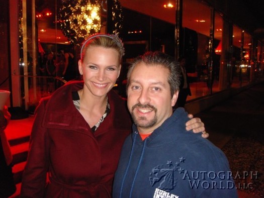 Natasha Henstridge autograph