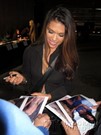 Nia Peeples signing proof