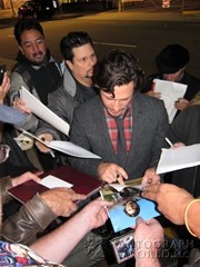 signing photo